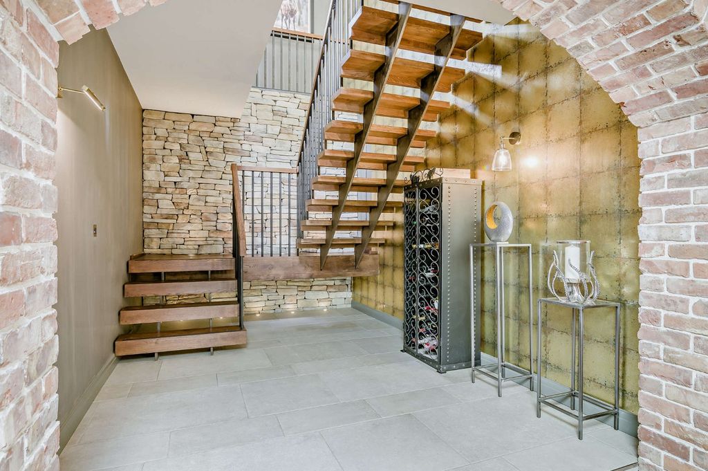 Additional image 11 of 5 bed barn conversion for saleWest End Lane, Haslemere, Surrey GU27