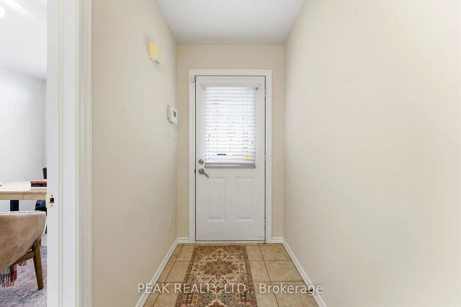 73 Morton Avenue 11 photo 2