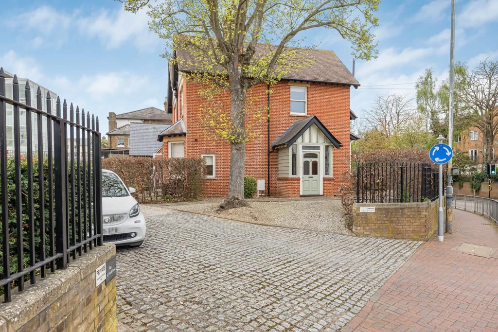 Additional image 16 of 2 bed flat for sale43 North Road, Hertford SG14