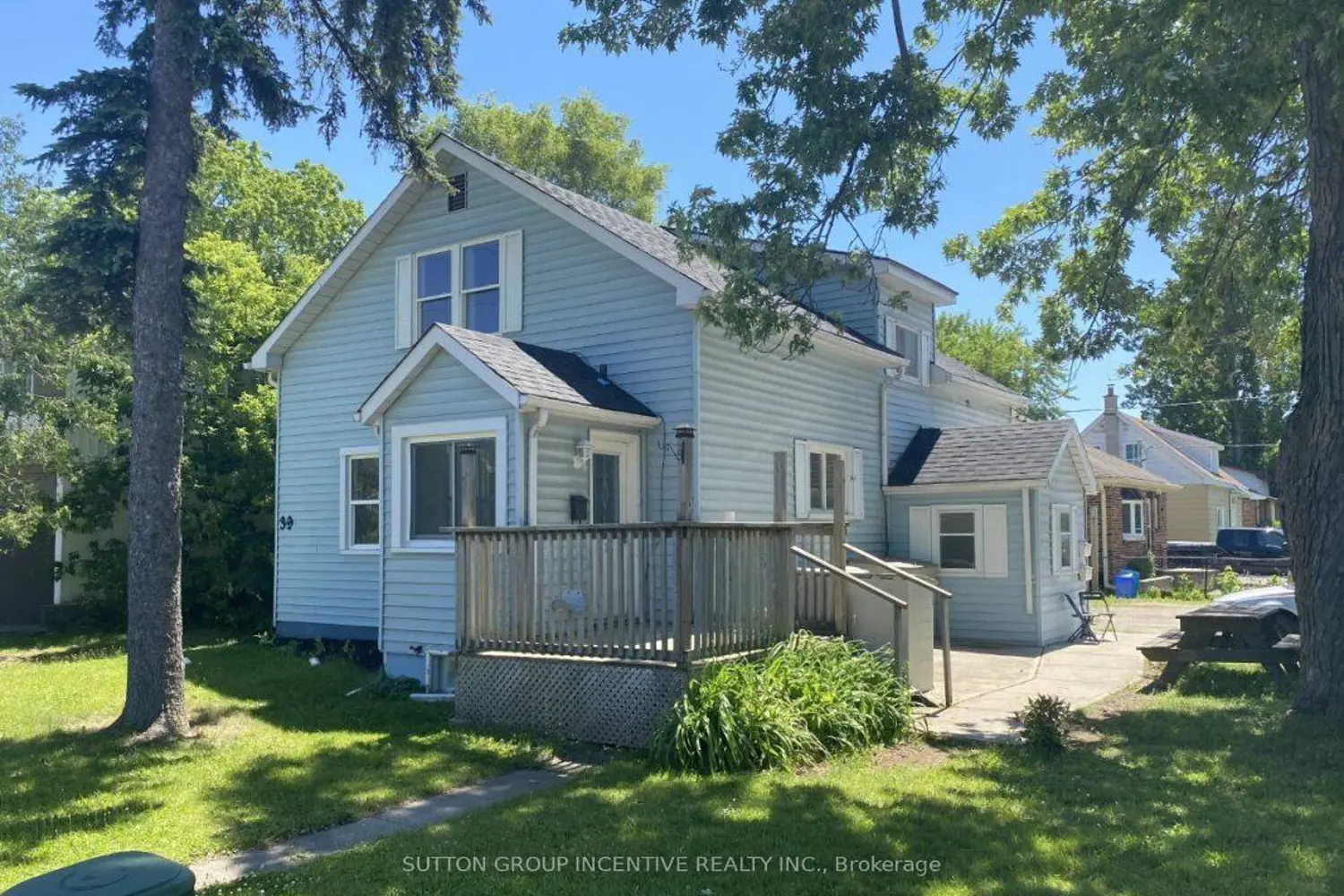 39 Donald Street