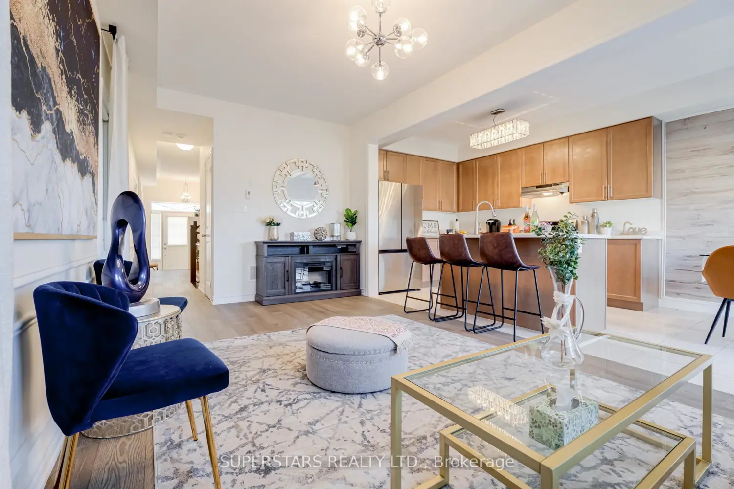 2416 Angora Street photo 5