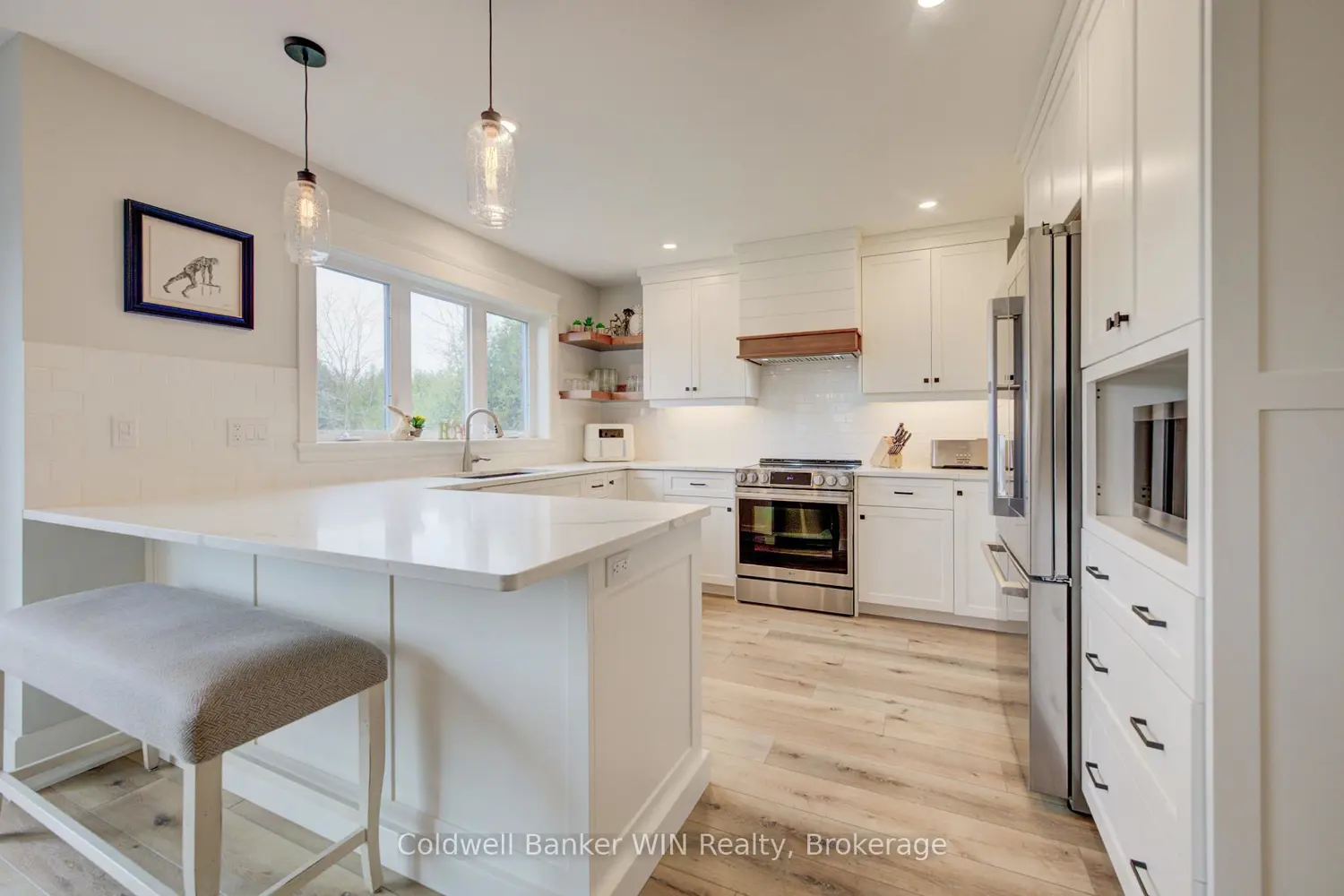 224 Djay Crescent