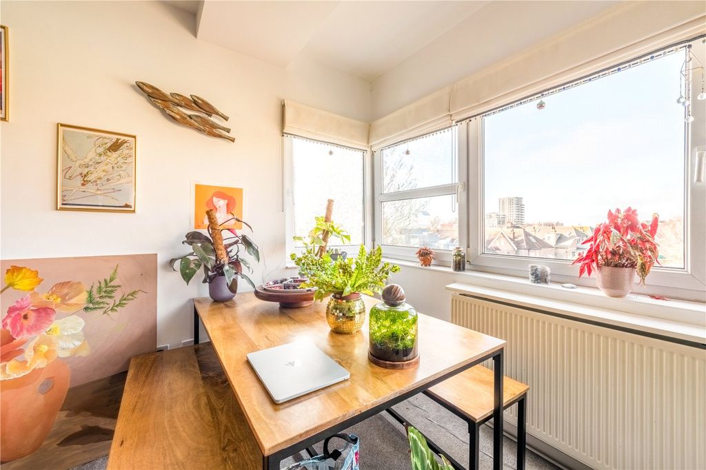 Additional image 3 of 1 bed flat for saleThe Drive, Hove, East Sussex BN3