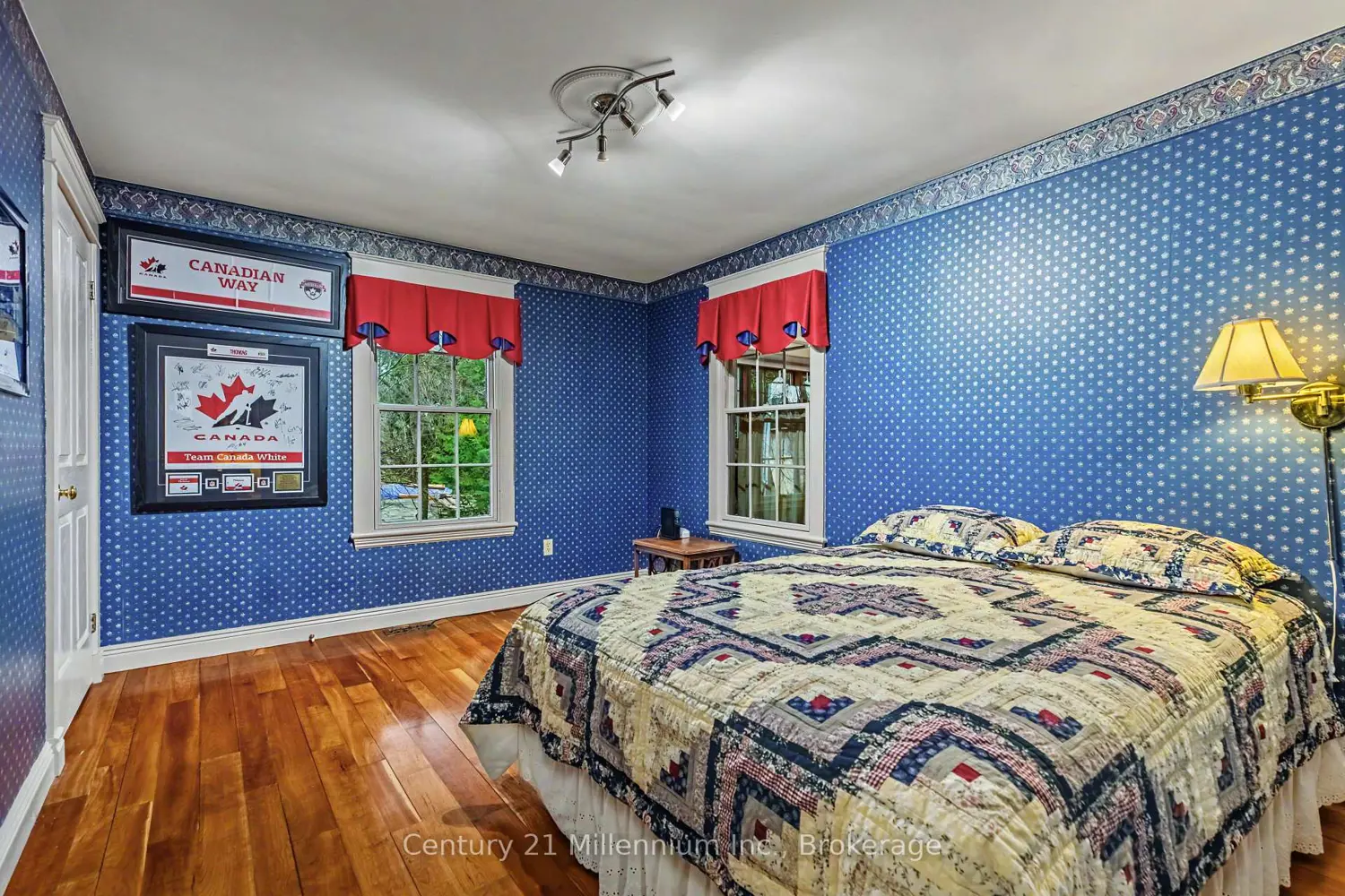 203 Summerhill Road photo 3