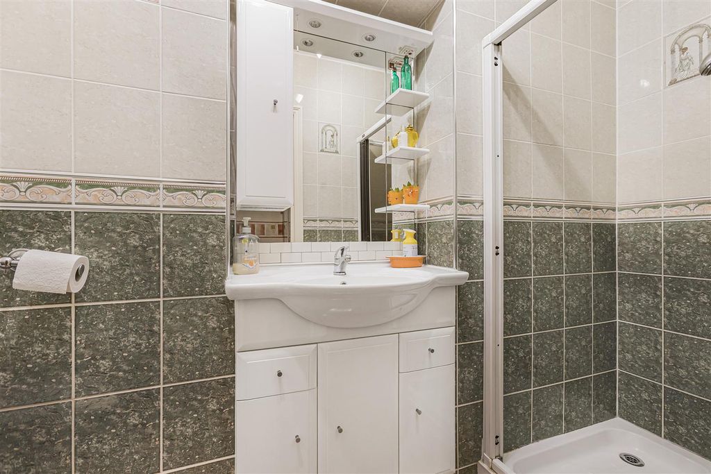 Additional image 29 of 5 bed detached house for saleYewlands, Hoddesdon EN11