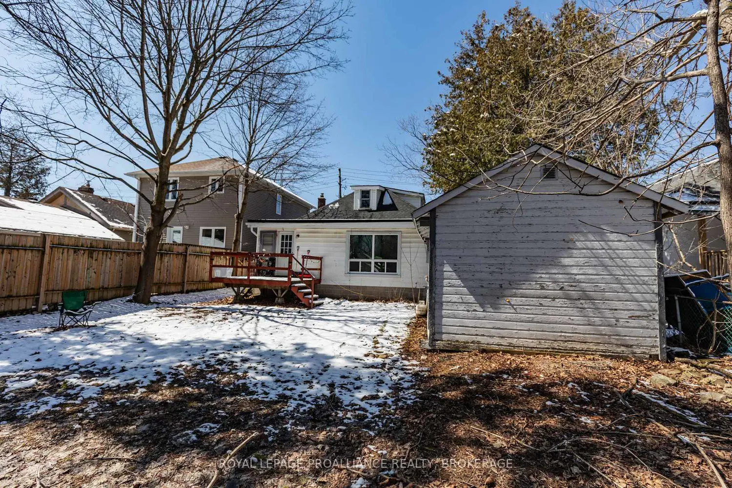 153 Macdonnell Street photo 3