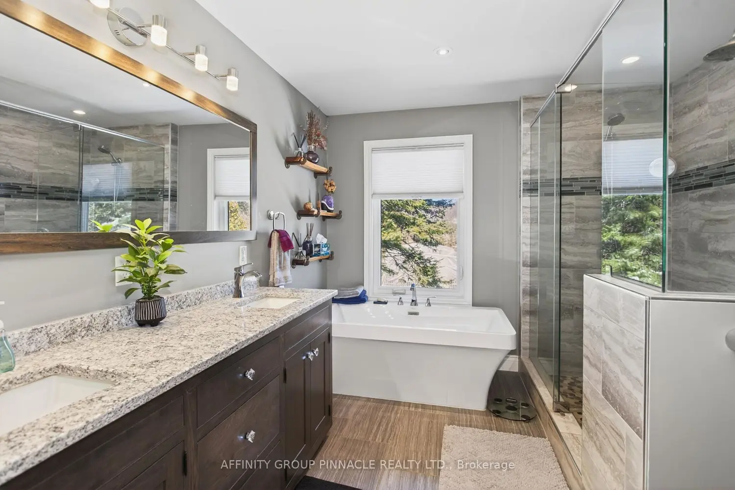 Additional image 11 of 487 Fairbairn Road