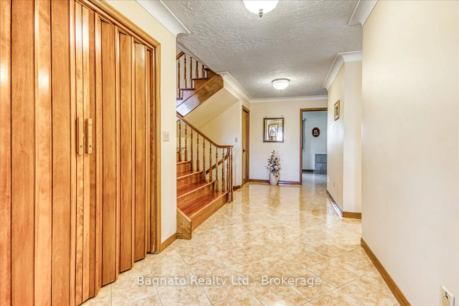 1378 Rideau Street photo 5