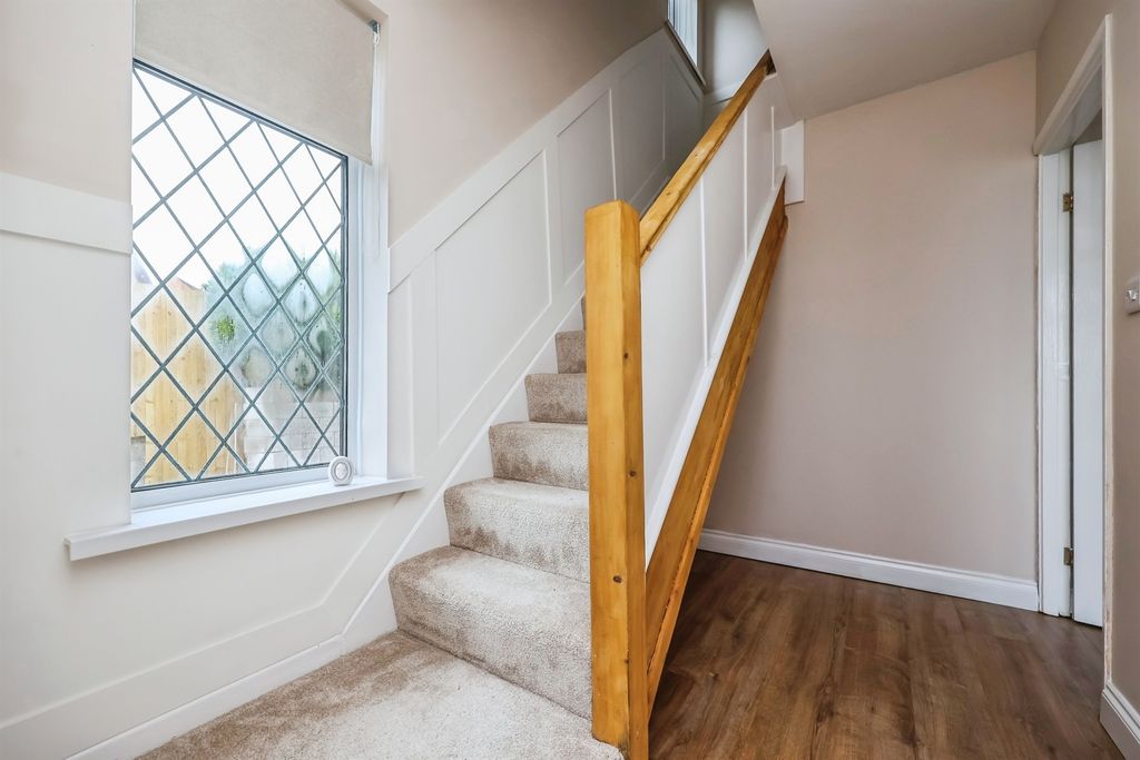 3 bed semi-detached house for saleLaceyfields Road, Heanor DE75 photo 5