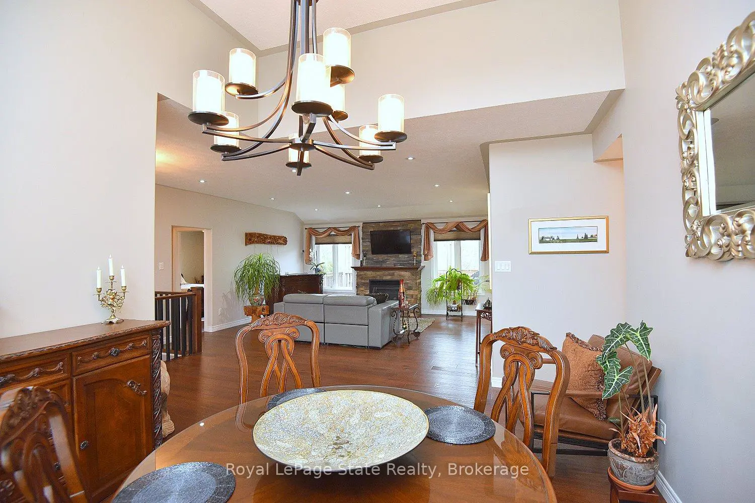 25 Birch Avenue photo 4