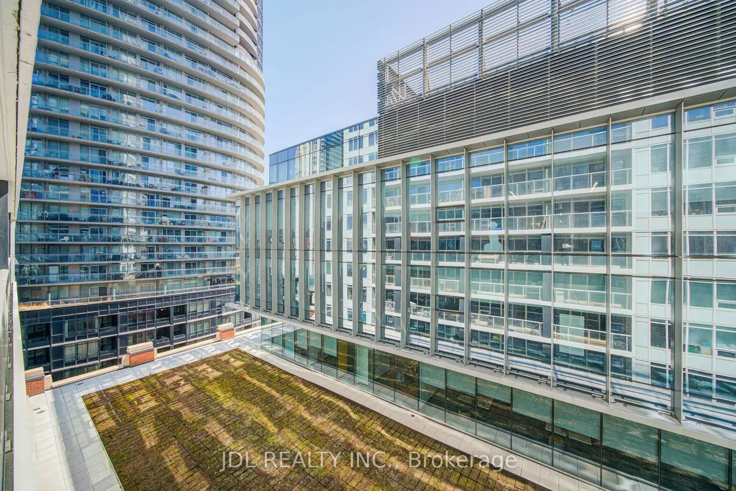 Additional image 6 of 17 Bathurst Street 902