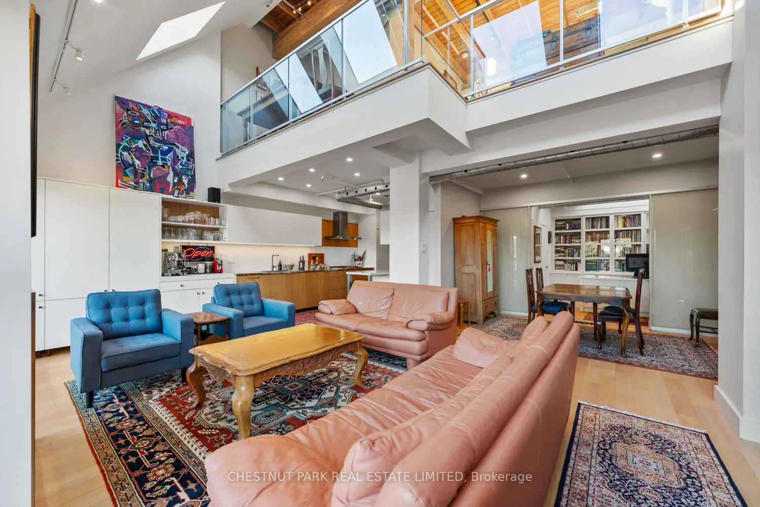Additional image 9 of 1852 Queen Street 304