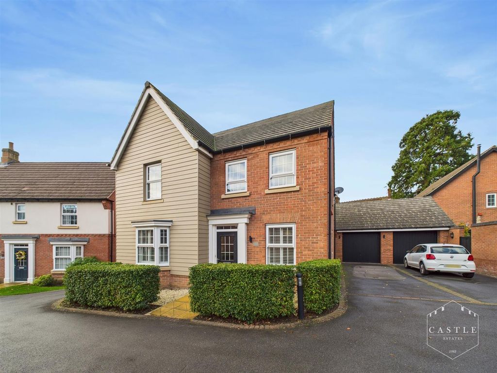 4 bed detached house for saleKensington Avenue, Burbage LE10