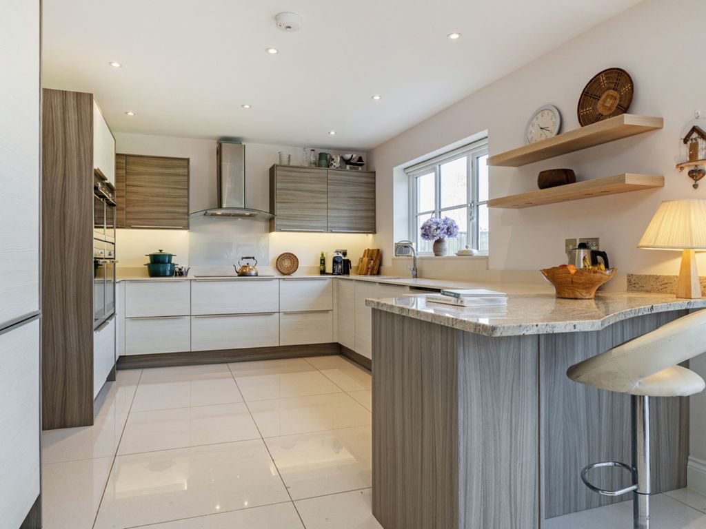Additional image 5 of 5 bed detached house for saleBelle Vue Road, Henley-On-Thames RG9