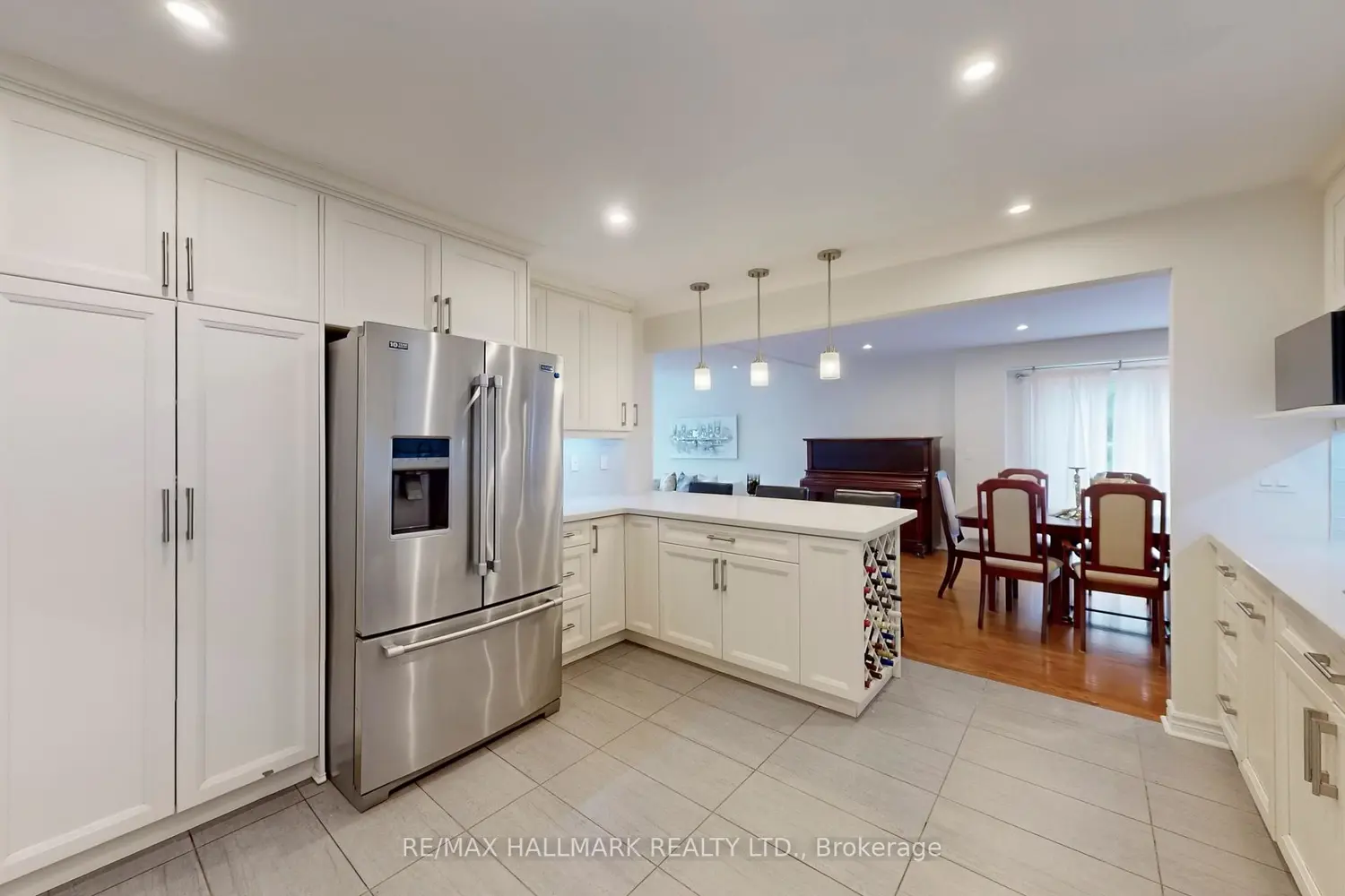 2 Butterfield Drive photo 4