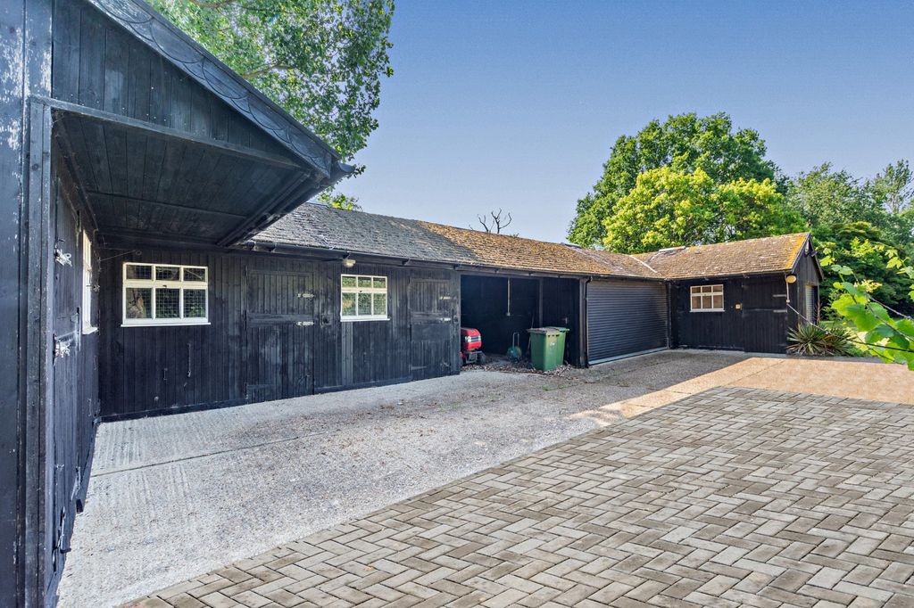 Additional image 18 of 5 bed equestrian for saleKerves Lane, Horsham, West Sussex RH13