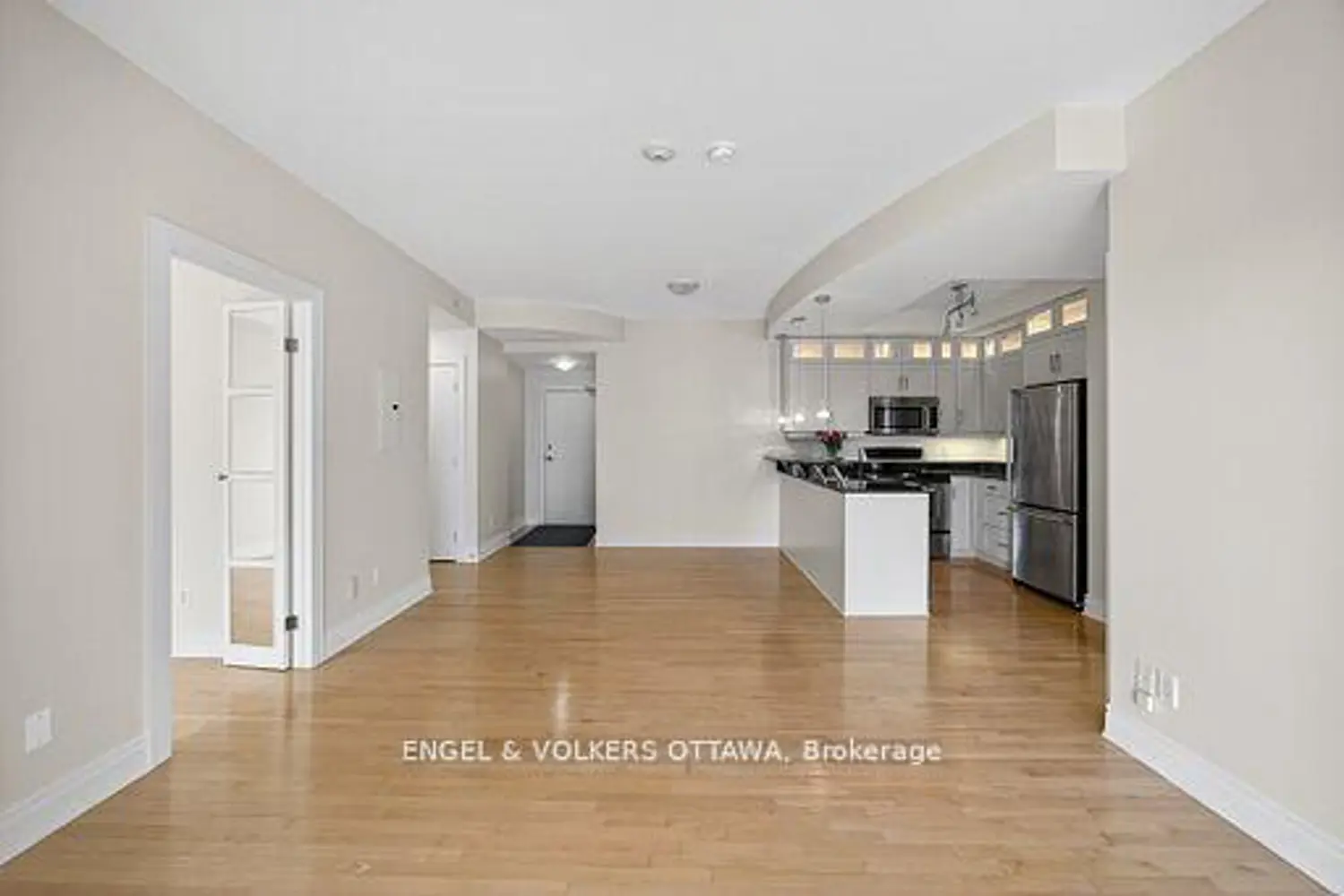 Additional image 3 of 95 Bronson Avenue 505