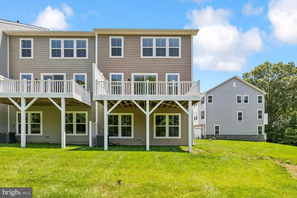 9743 Gaelic Pl, Waldorf, MD 20601