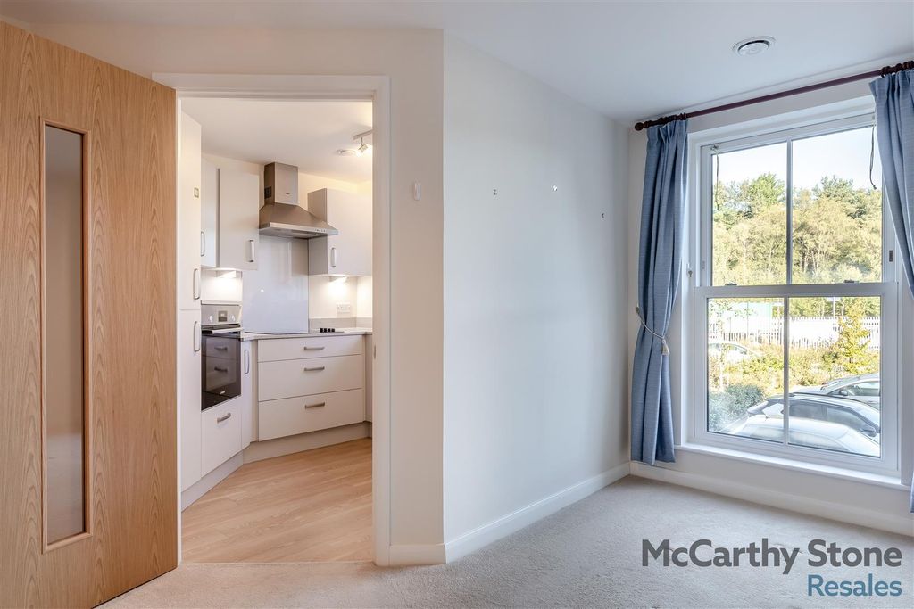 Additional image 6 of 1 bed flat for saleStation Road, Buxton SK17