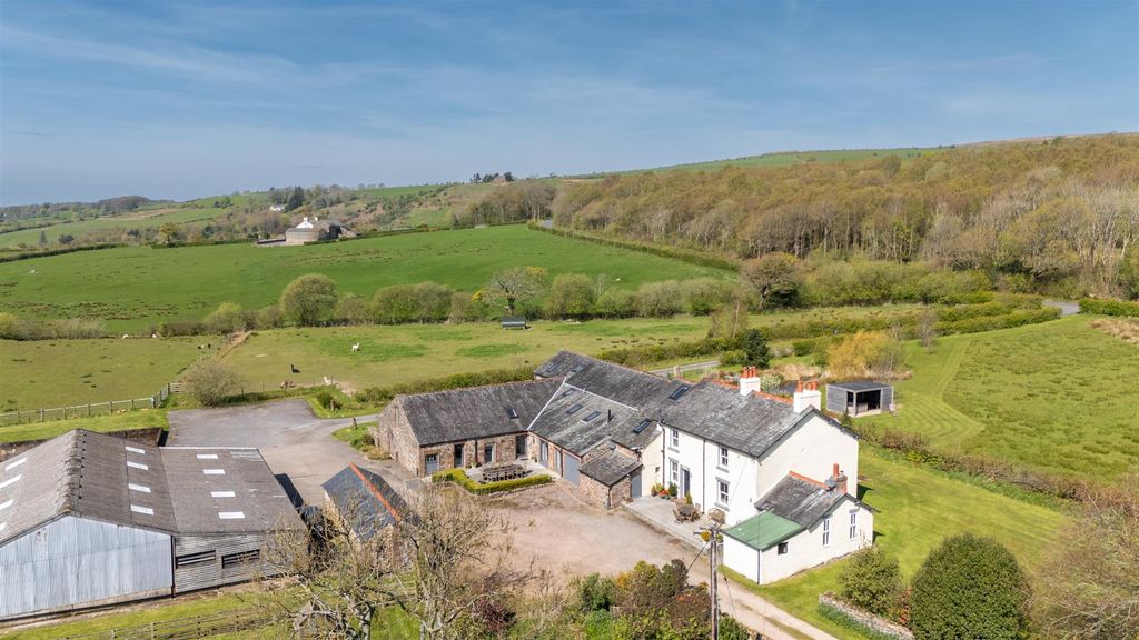 4 bed farmhouse for saleGosforth, Seascale CA20