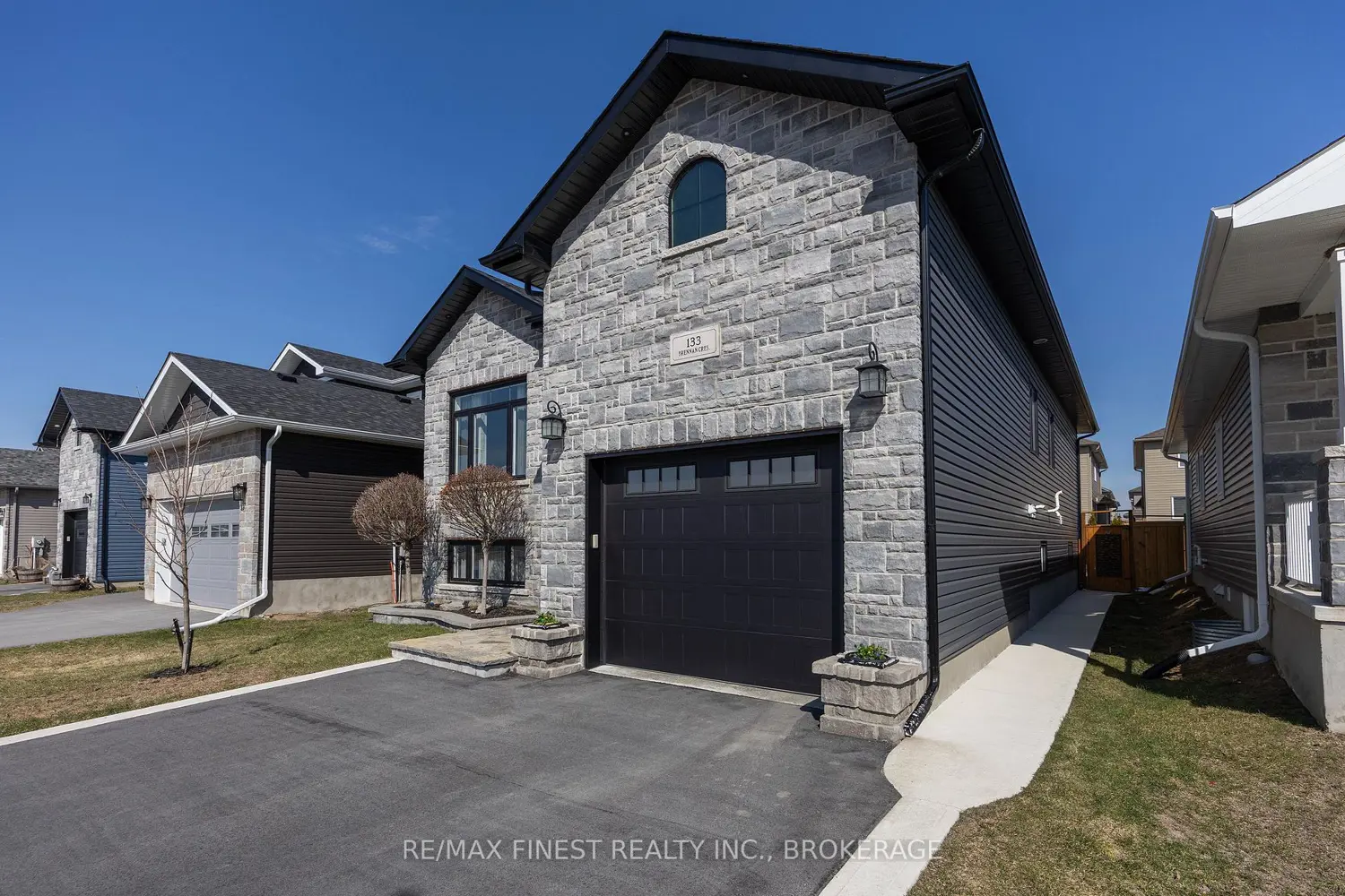 133 Brennan Crescent photo 5