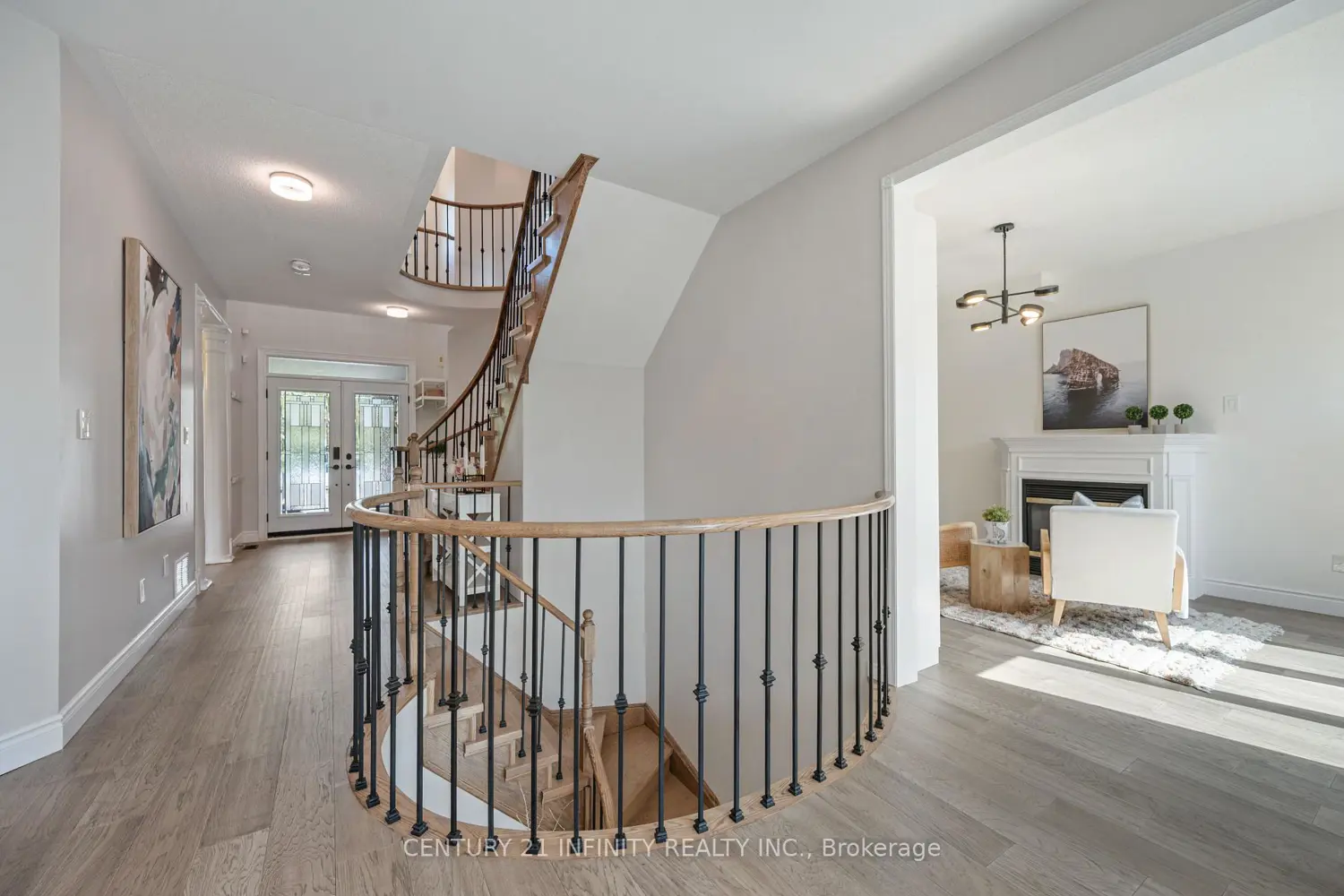 973 Mountview Court photo 4