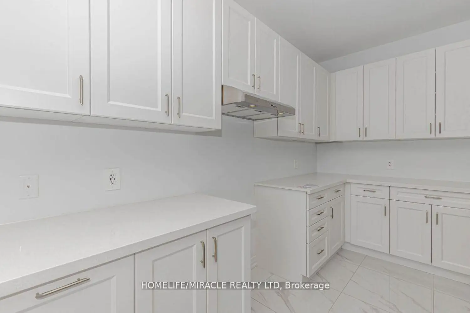 223 Rockledge Drive photo 3