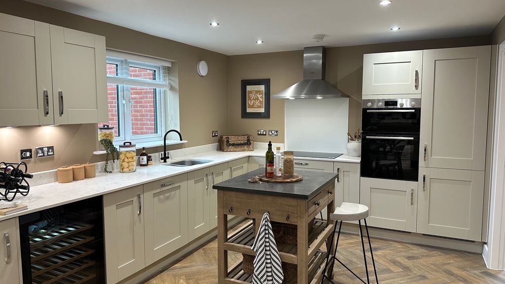 Additional image 4 of 4 bed detached house for saleHeads Lane, Hessle HU13
