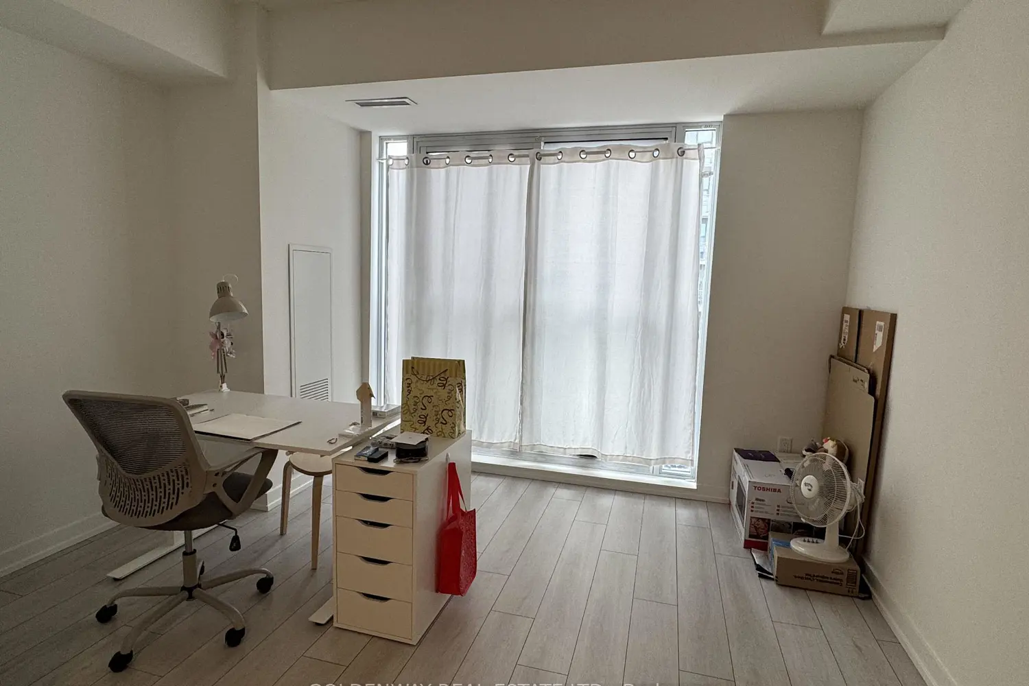 55 Duke Street 405 photo 4