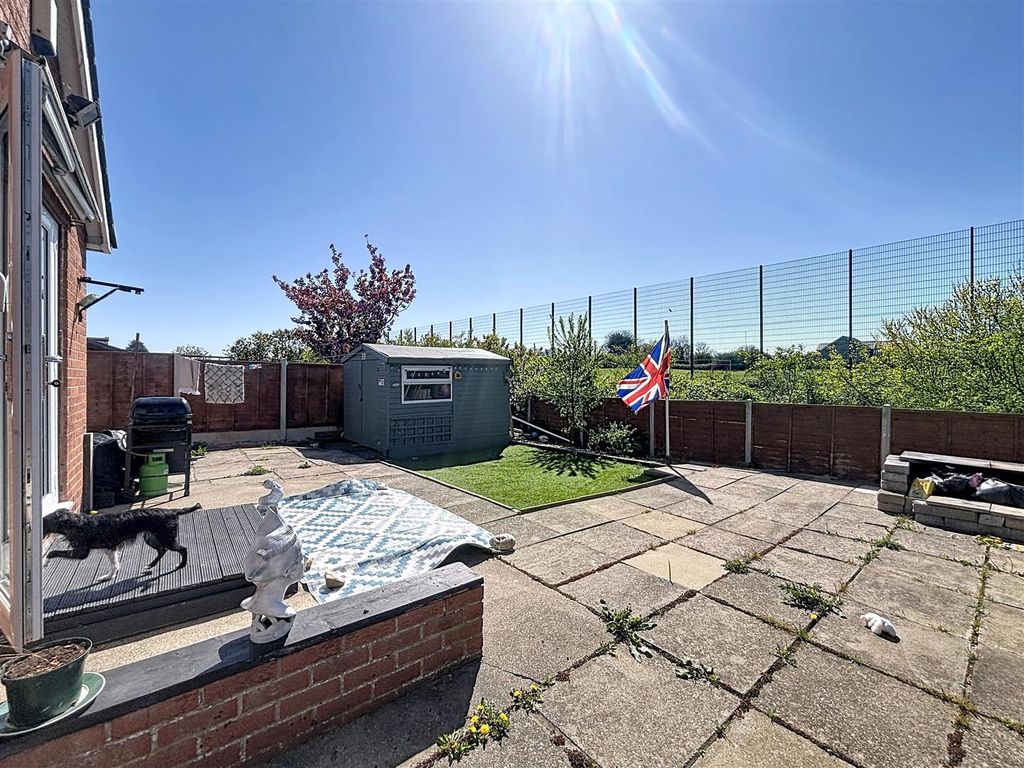 Additional image 19 of 4 bed detached bungalow for saleAshcourt Drive, Hornsea HU18