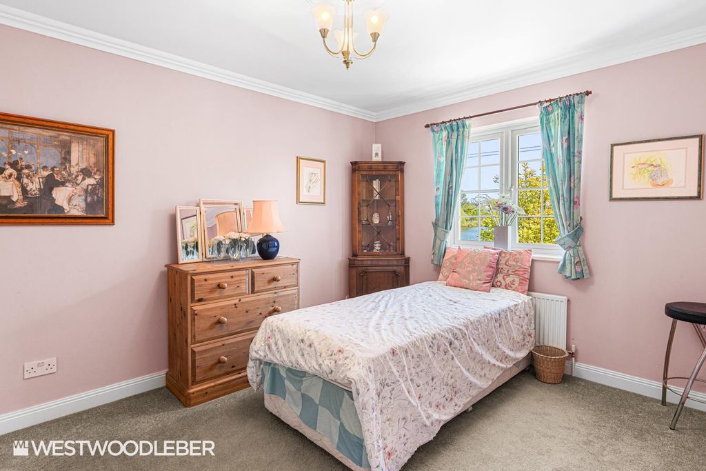 Additional image 19 of 4 bed detached house for saleEldon Road, Hoddesdon EN11