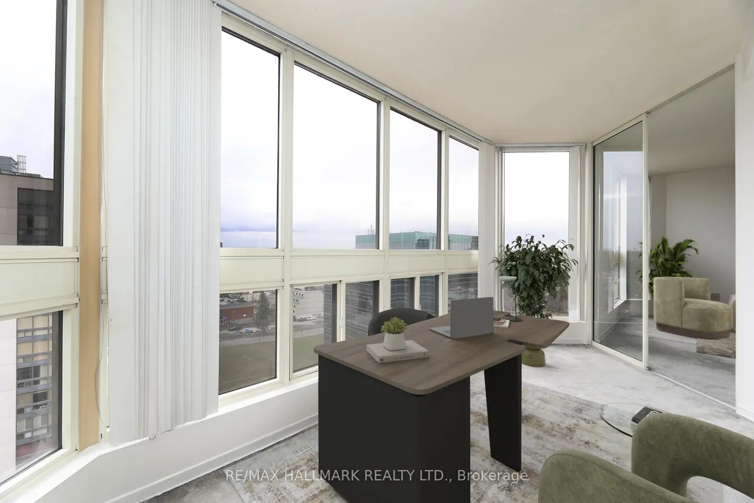 10 Kenneth Avenue 1704 photo 3