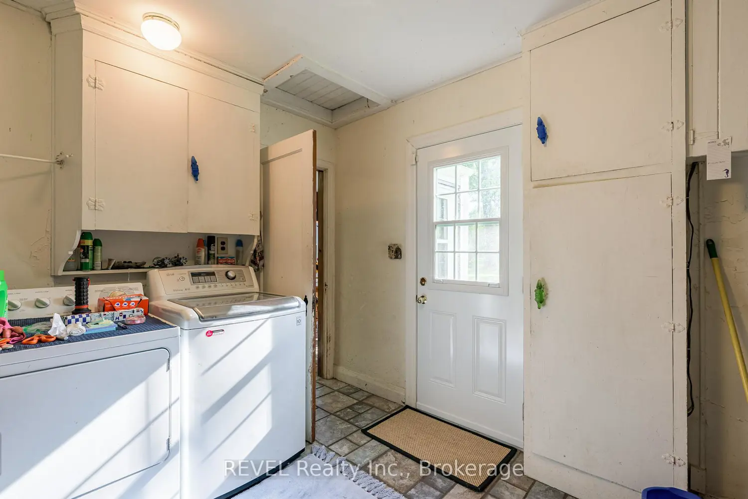 Additional image 15 of 394 Cherryhill Boulevard