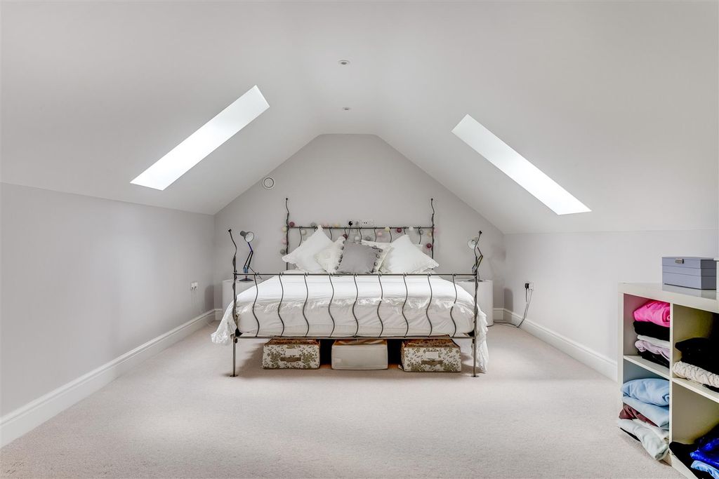 Additional image 33 of 5 bed detached house for saleWoodlands Drive, Hoddesdon EN11