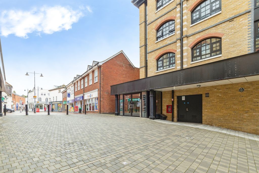 Additional image 3 of 2 bed flat for saleBircherley Green, Hertford SG14
