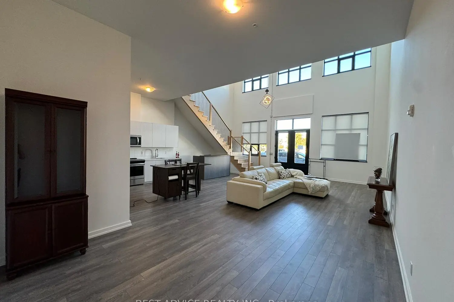Additional image 10 of 21 Matchedash Street 102