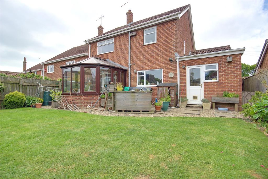 Additional image 12 of 3 bed detached house for saleCheyne Walk, Hornsea HU18