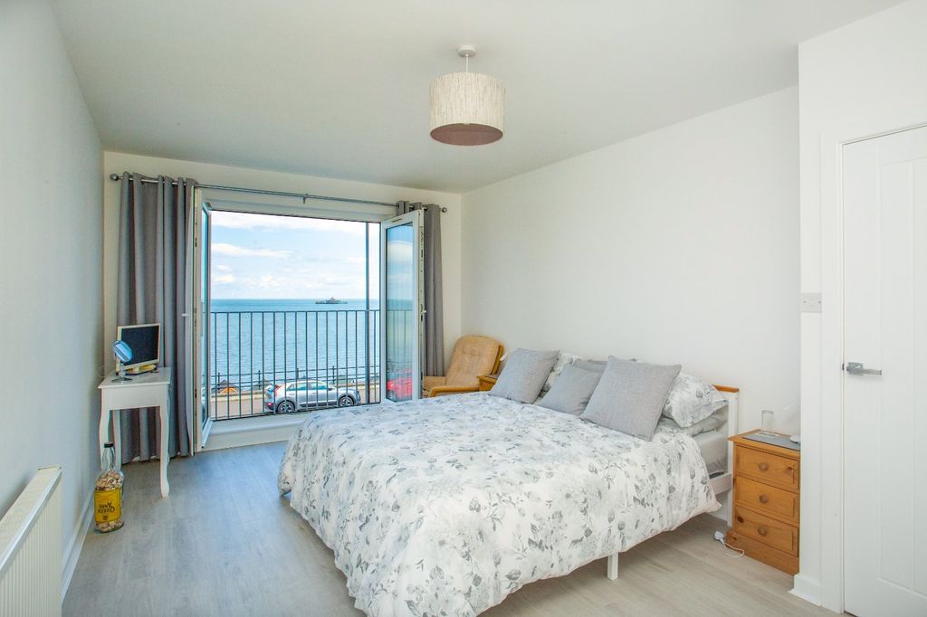 Additional image 4 of 4 bed detached house for saleWestern Esplanade, Herne Bay CT6