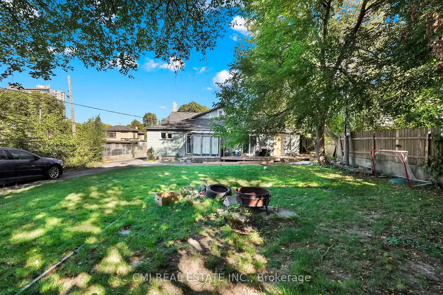 219 Dalhousie Street photo 3