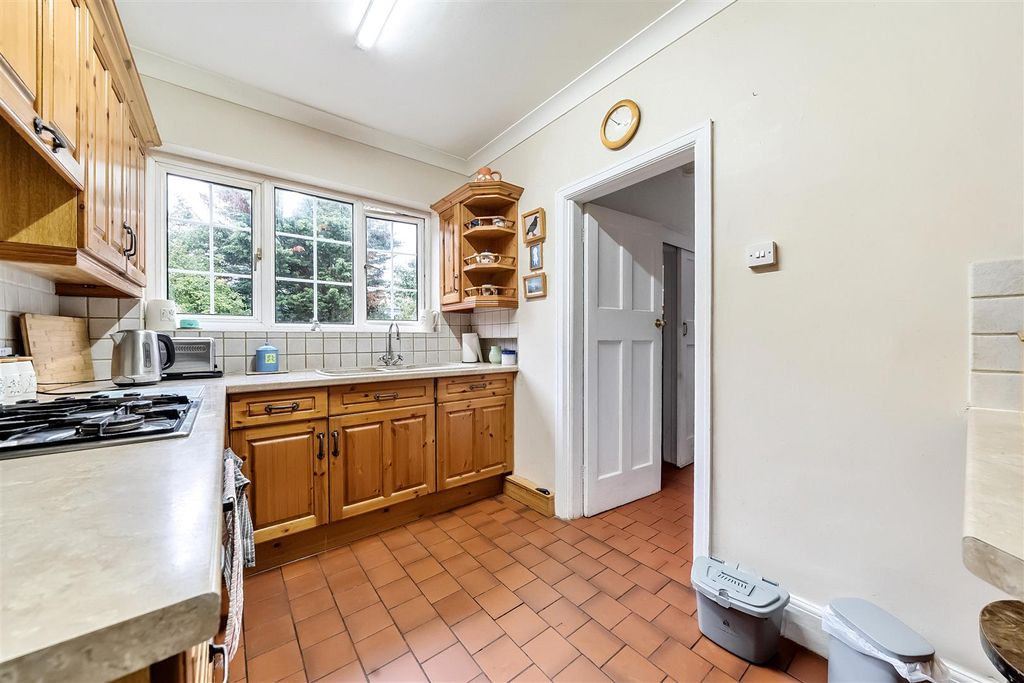 Additional image 7 of 4 bed detached house for saleChurch Road, Hayes UB3