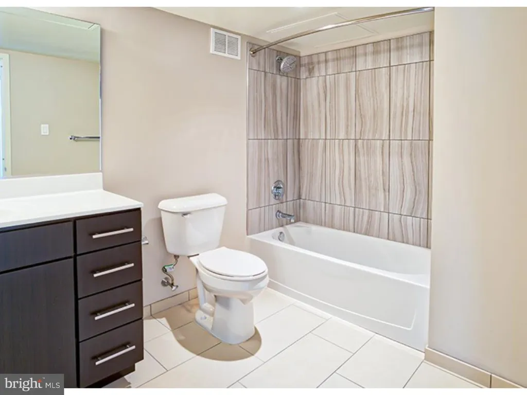 Additional image 6 of 1815 John F Kennedy Boulevard Unit 1014, Philadelphia, PA 19103
