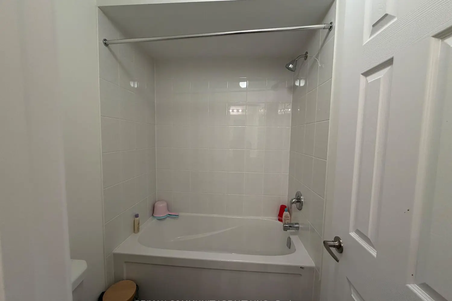 Additional image 2 of 2891 Albatross Way