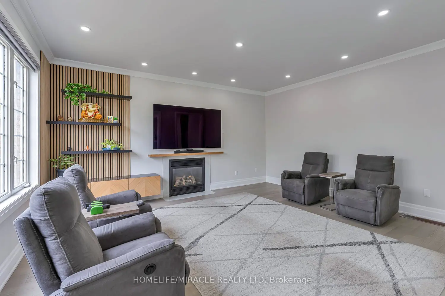 Additional image 12 of 2299 Glazebrook Circle