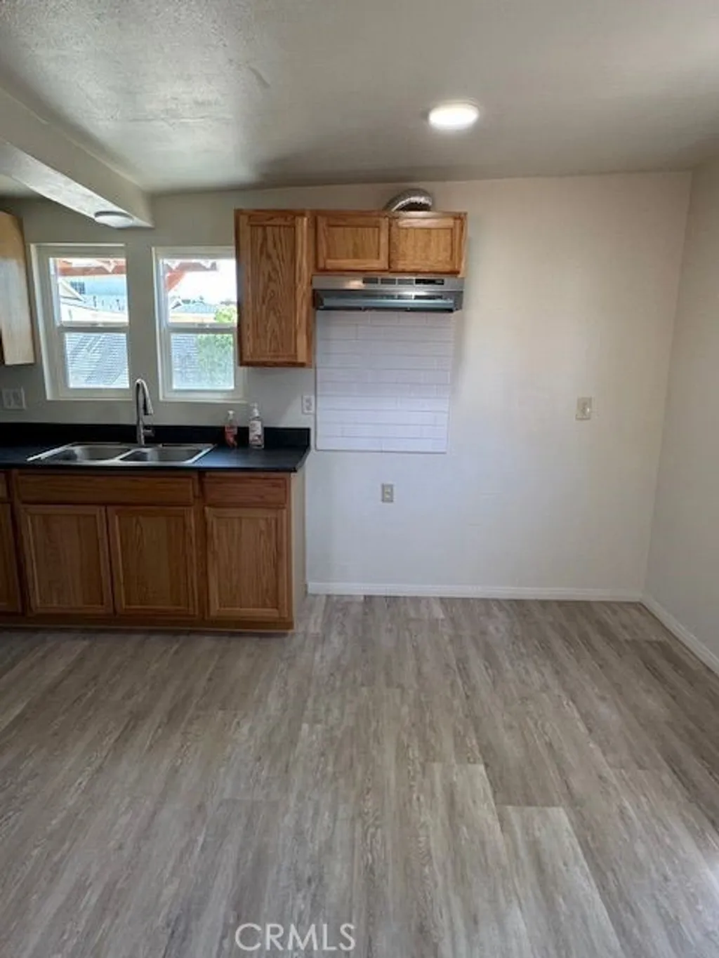 23892 Hemlock Avenue, Moreno Valley, CA 92557 photo 4