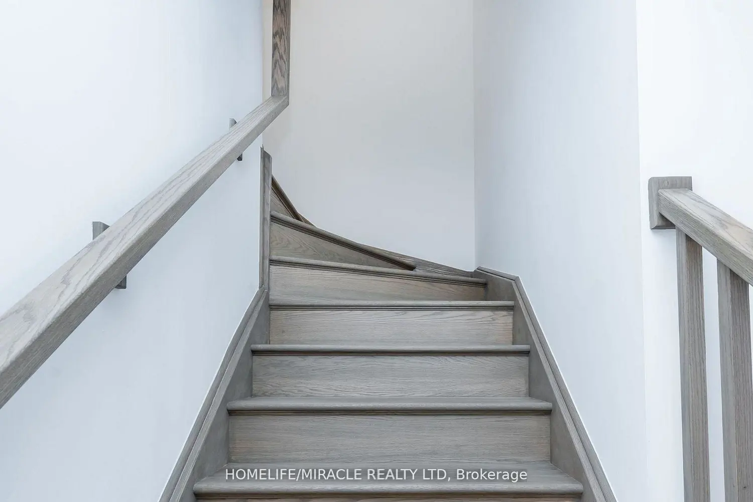 Additional image 10 of 4263 Fourth Avenue 825