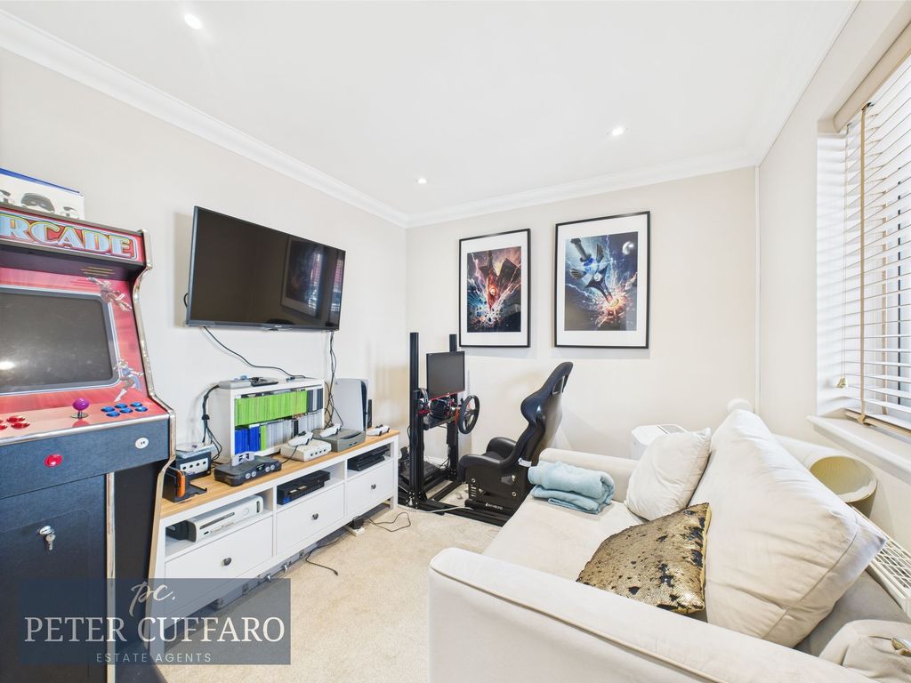 Additional image 11 of 4 bed detached house for saleDerby Road, Hoddesdon EN11