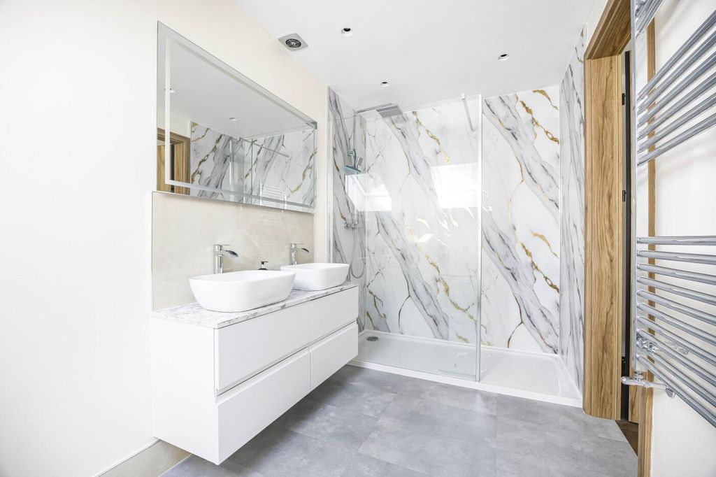 Additional image 22 of 5 bed detached house for saleMakins Road, Henley-On-Thames RG9