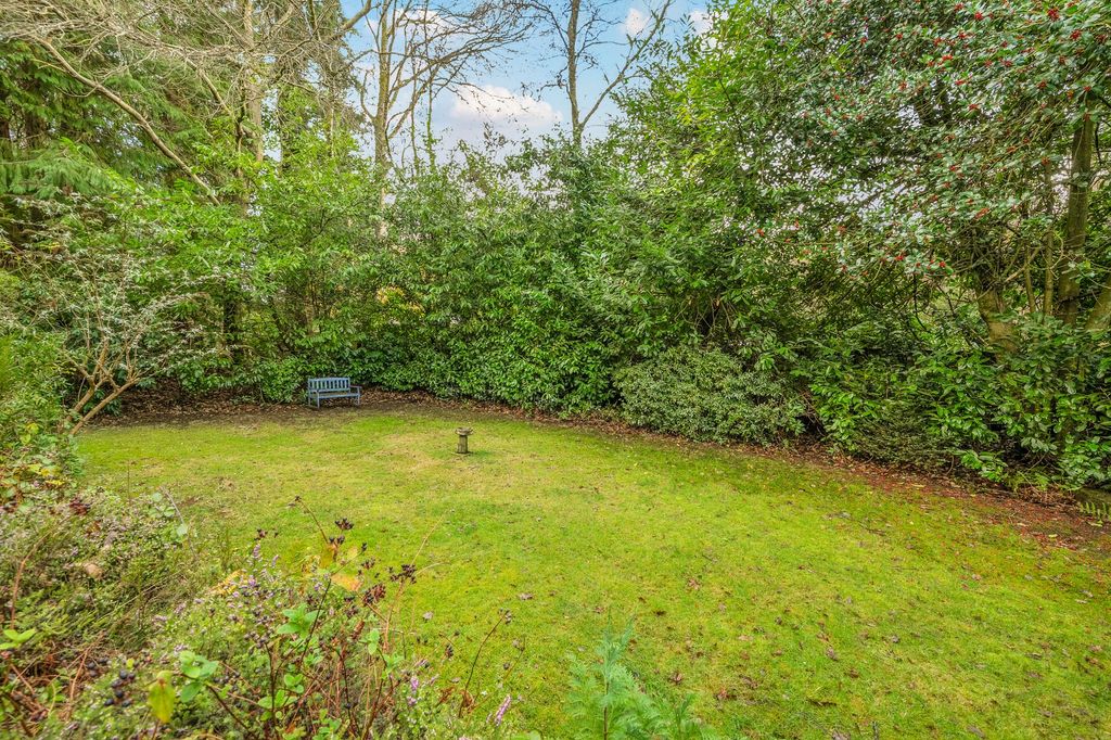 Additional image 16 of 1 bed flat for saleTower Road, Hindhead GU26