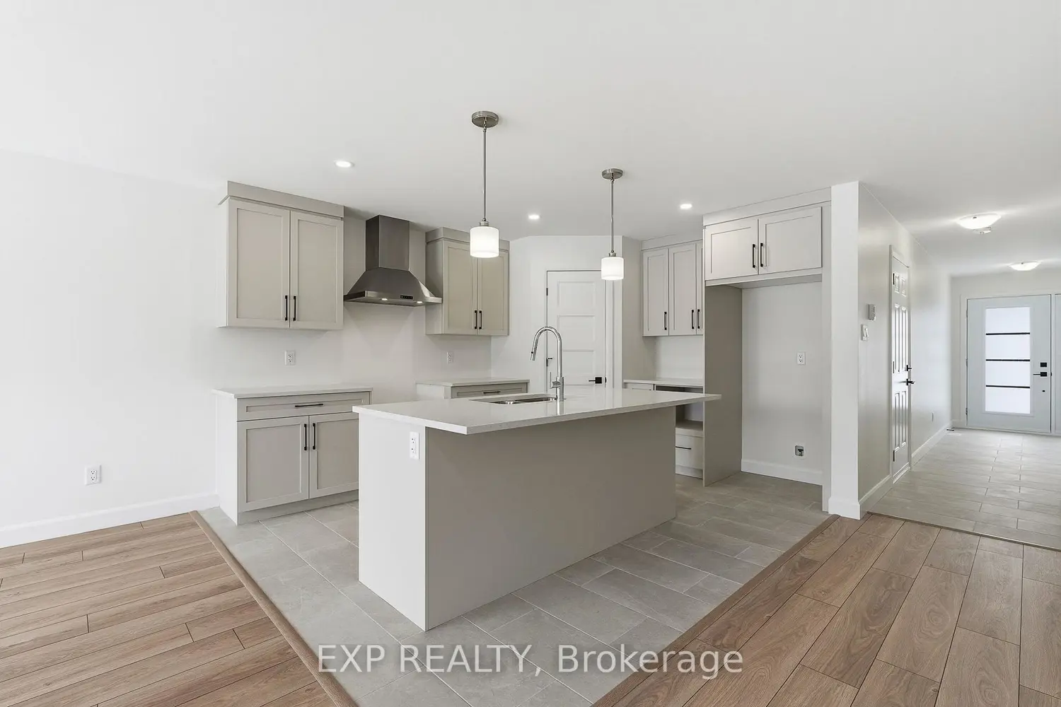 121 Lorie Street photo 5