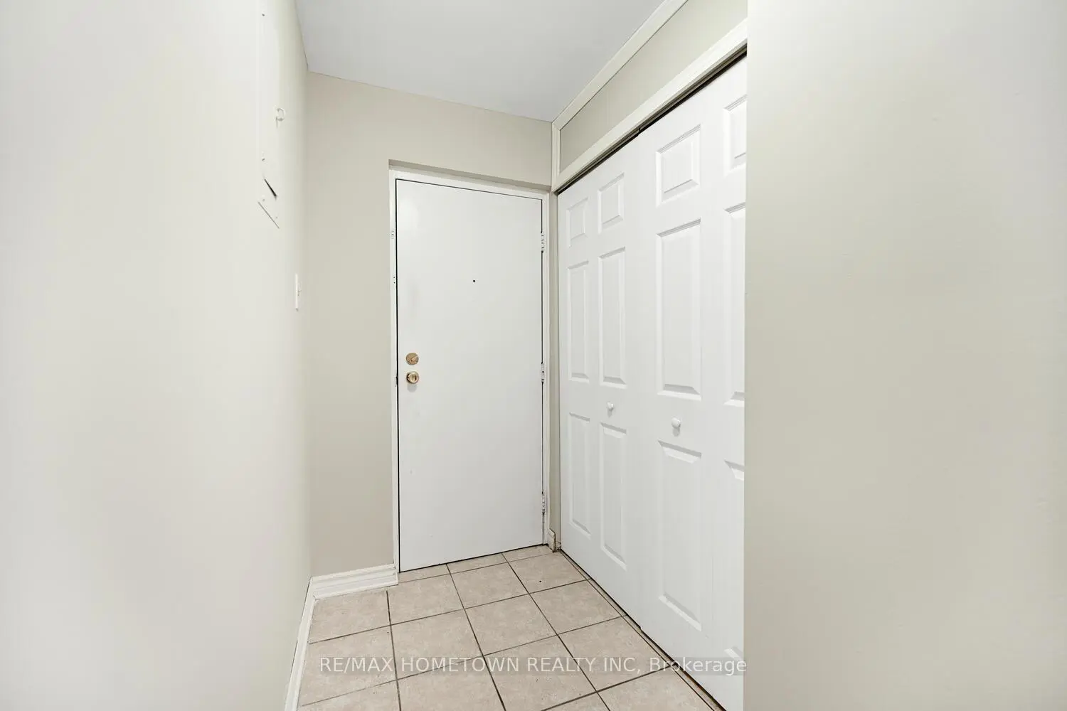 Additional image 9 of 815 Kyle Court 310
